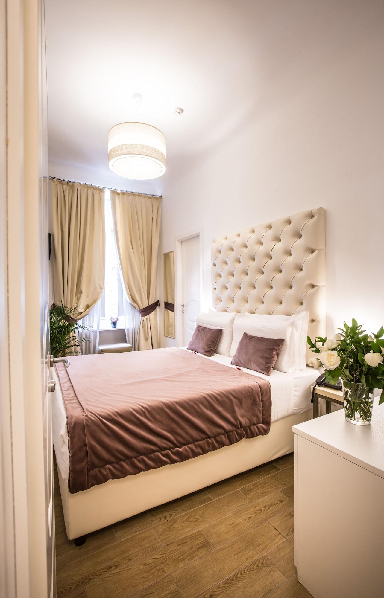 Chic & Town Luxury Bed & Breakfast